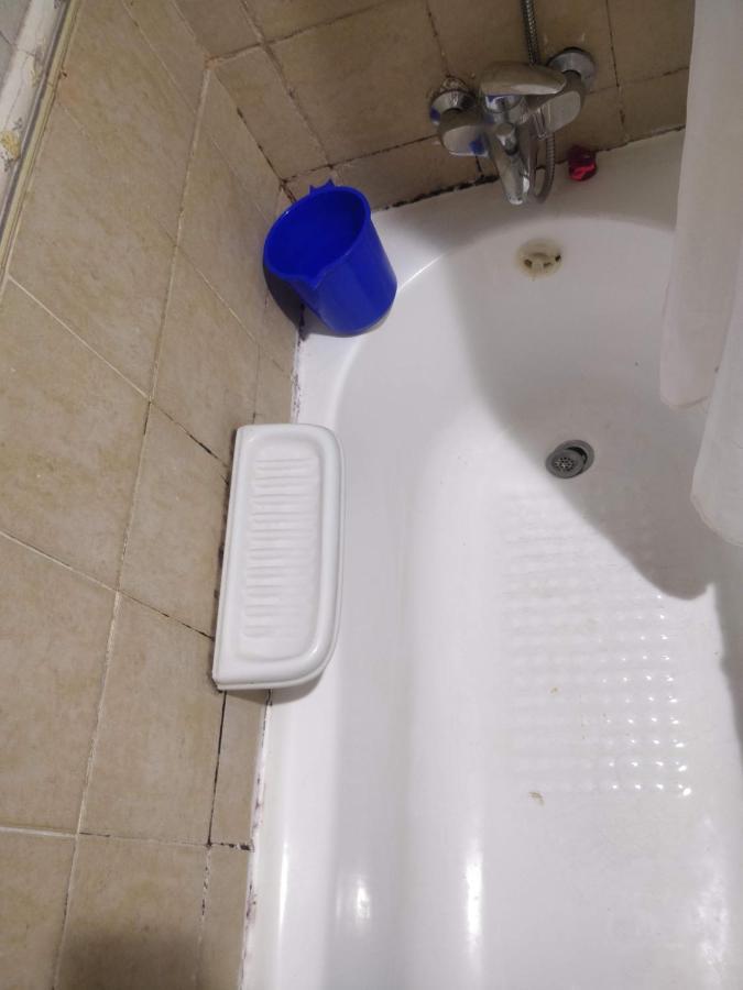 Furnished Apartment Дубай Екстериор снимка
