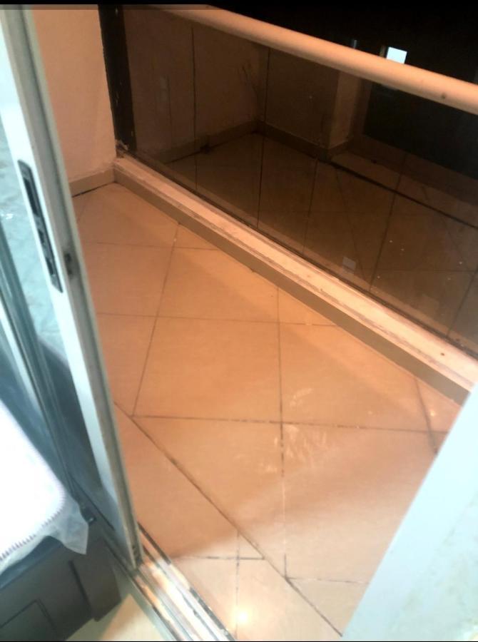 Furnished Apartment Дубай Екстериор снимка